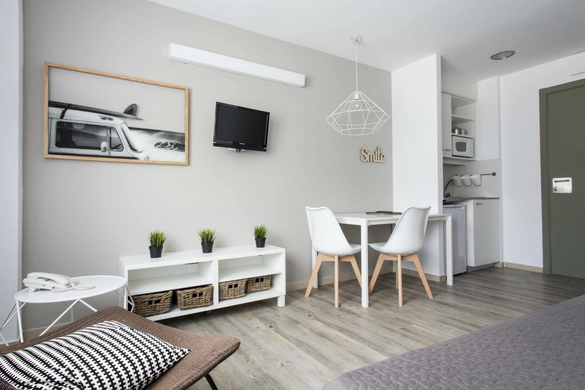 Residencia Universitaria Resa Manuel Agud Querol San Sebastián
