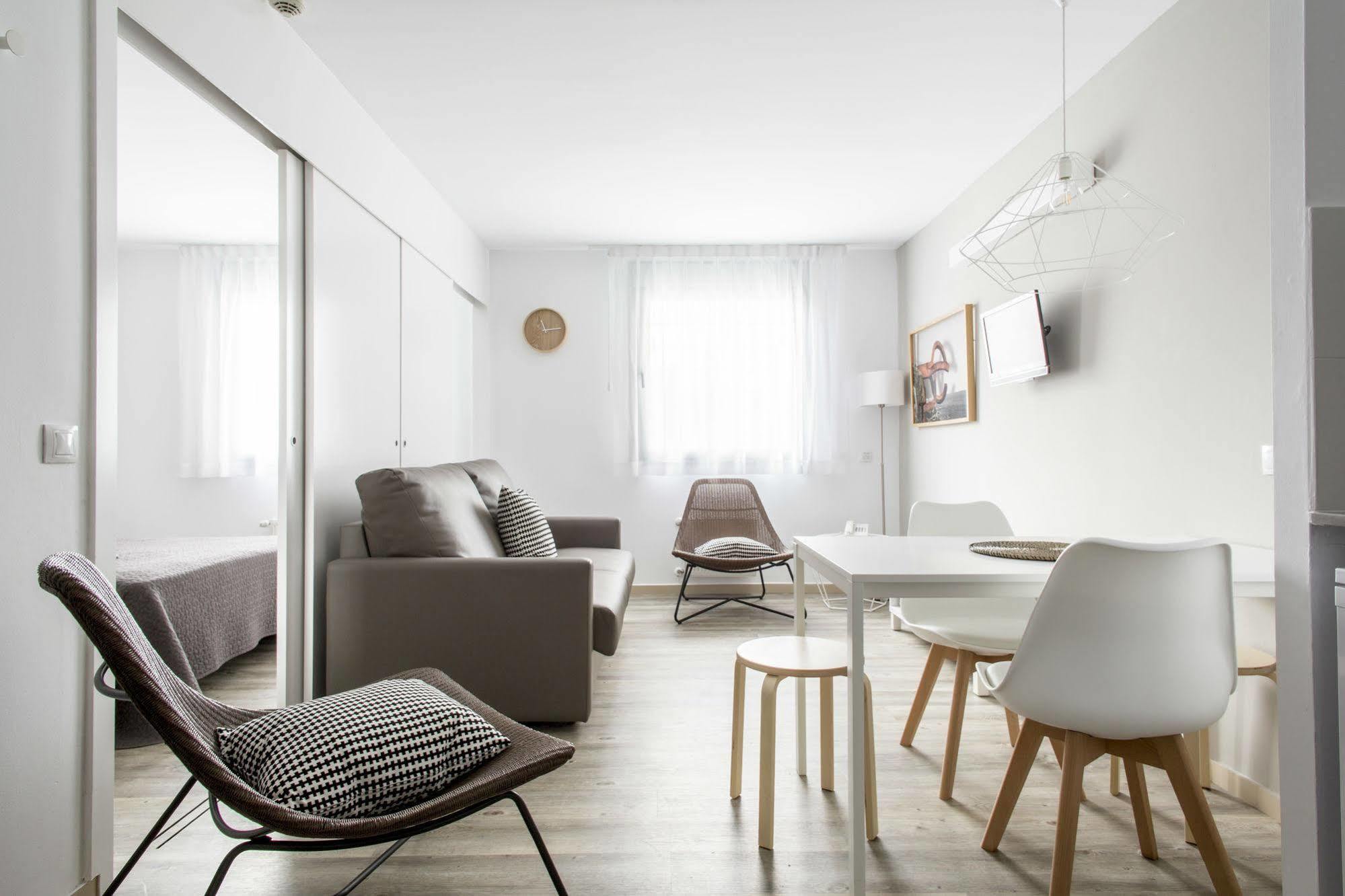Residencia Universitaria Resa Manuel Agud Querol San Sebastián