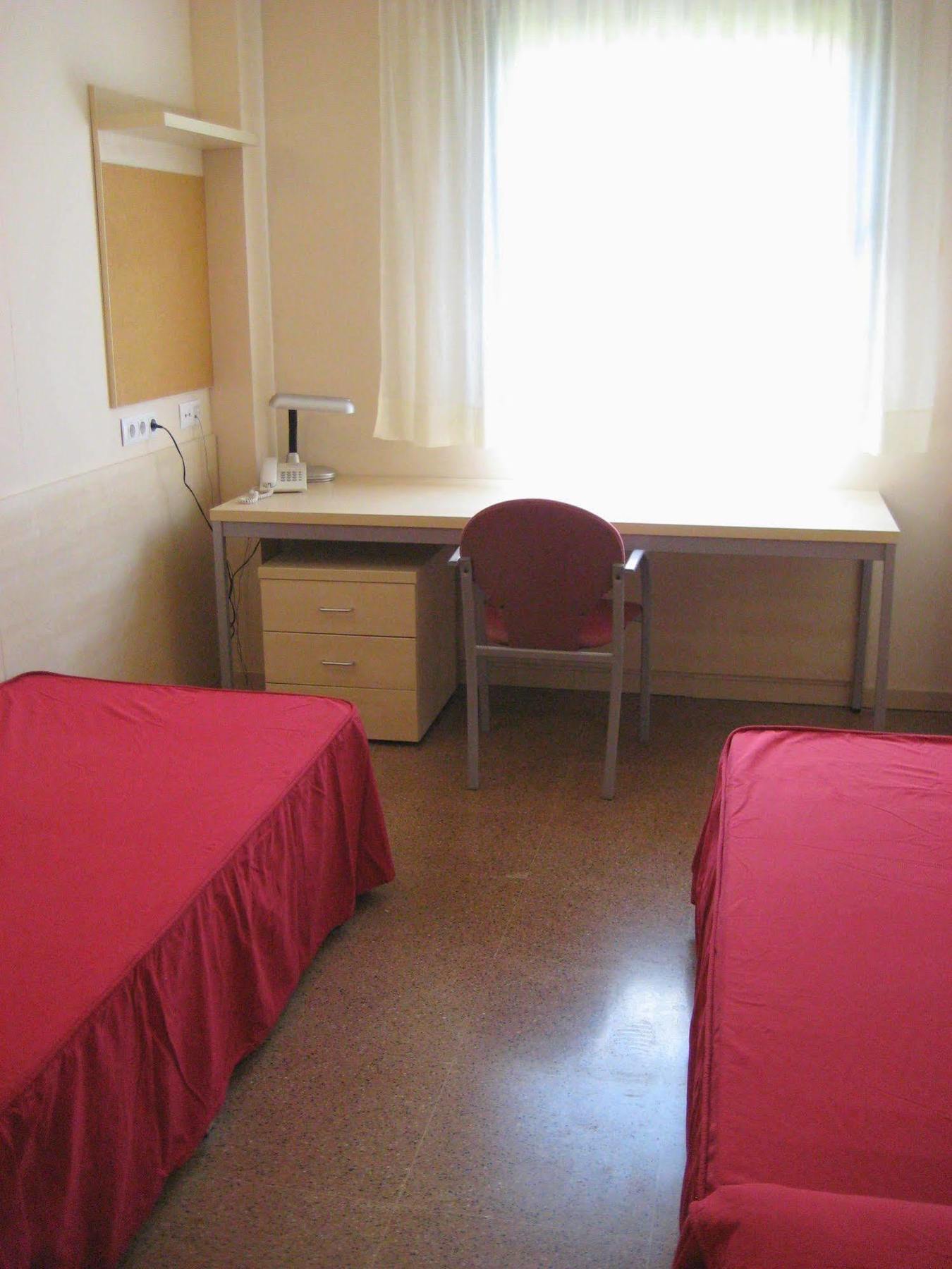 Residencia Universitaria Resa Manuel Agud Querol Apartment San Sebastián