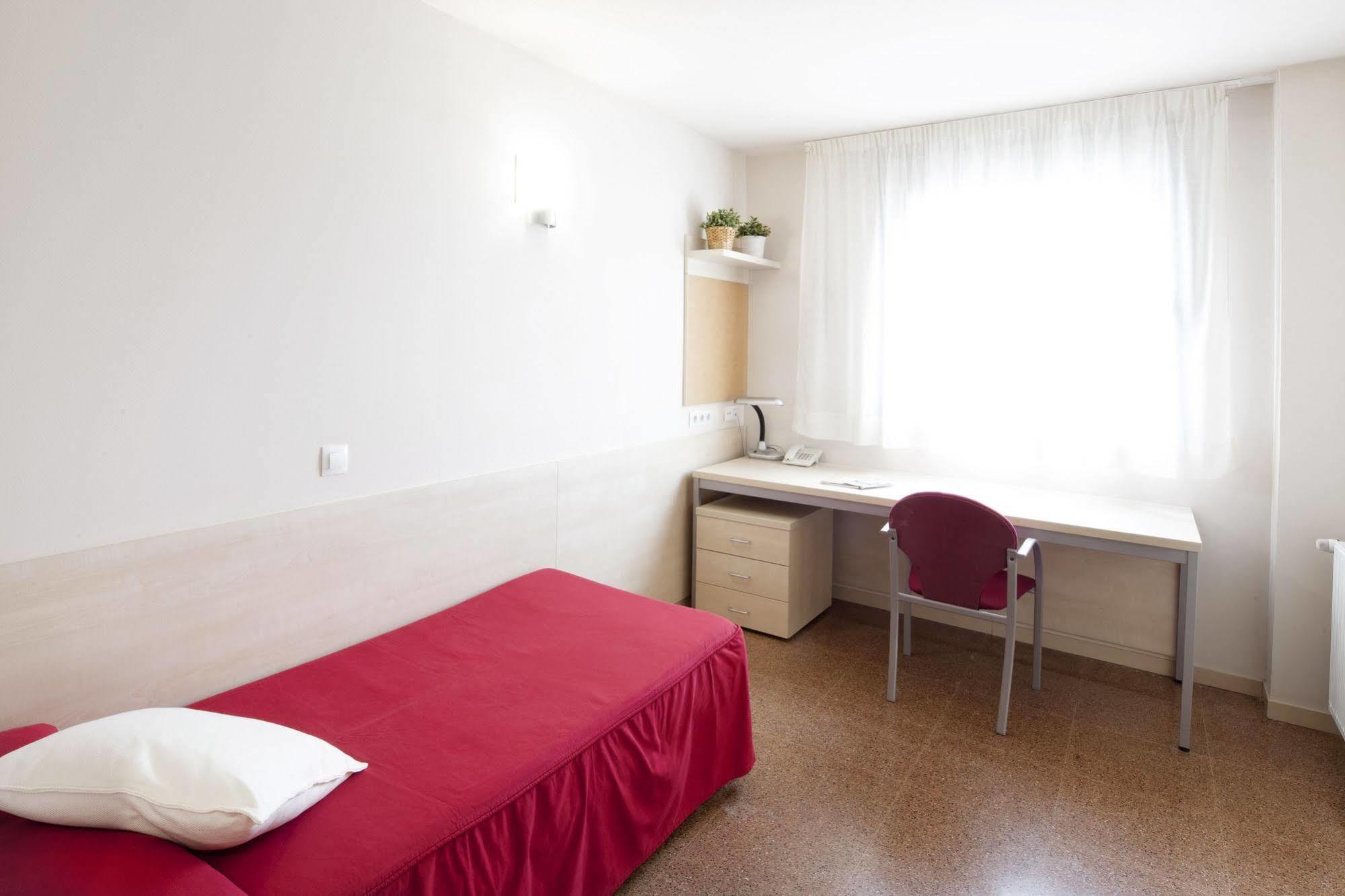 Residencia Universitaria Resa Manuel Agud Querol Apartment San Sebastián