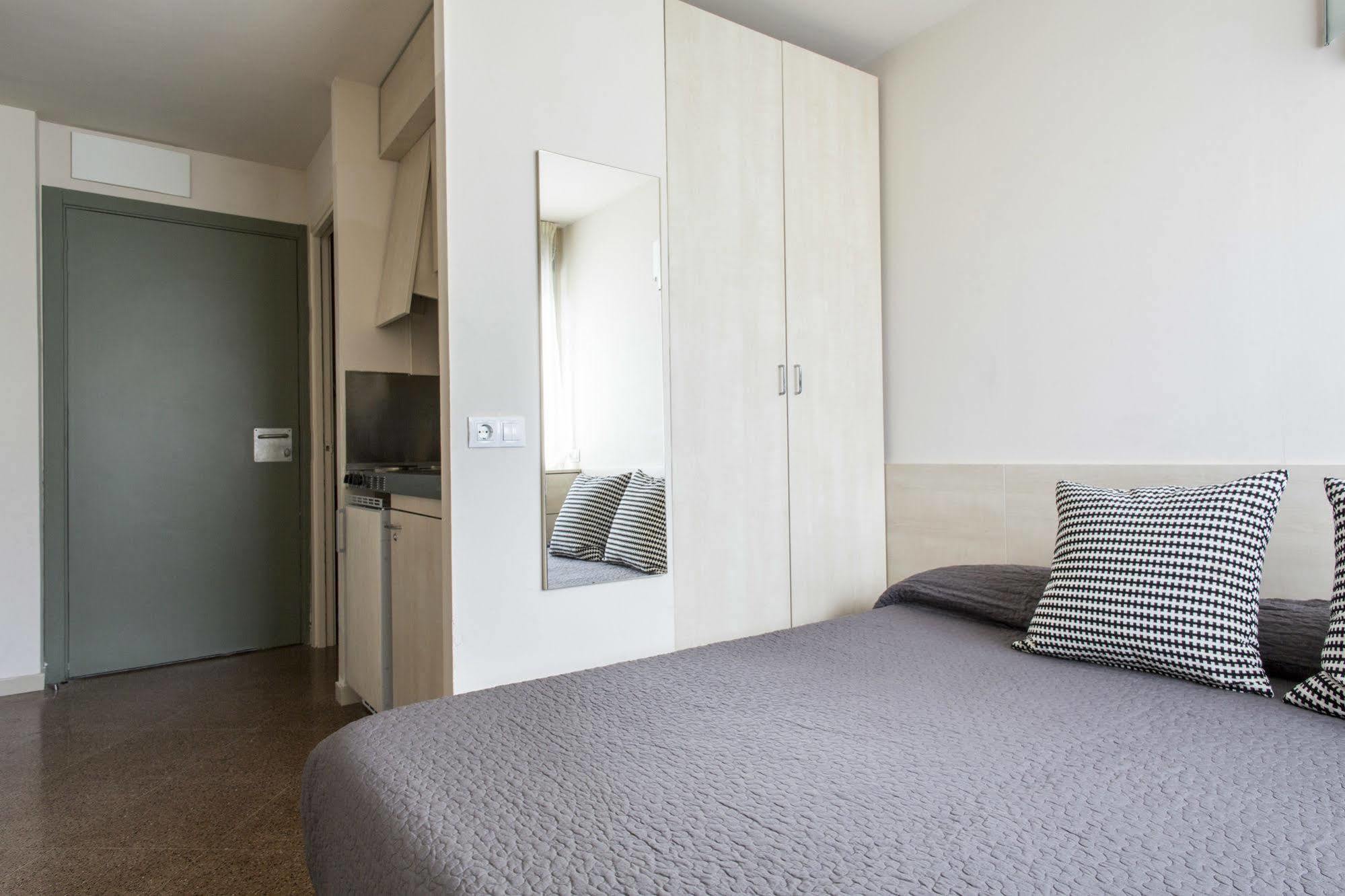 Residencia Universitaria Resa Manuel Agud Querol * San Sebastián